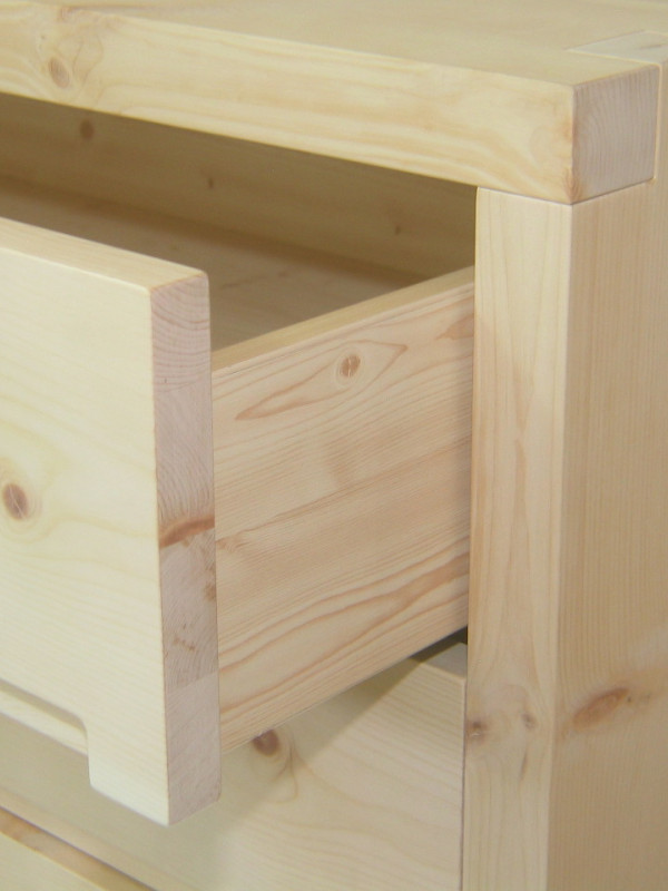 Vipiteno Chest of Drawers