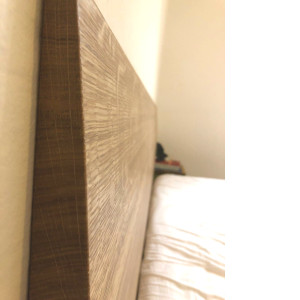 Bett aus Massivholz aus Eiche