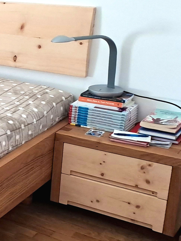 Oak Bed with Stone Pine Headboard Oak Bed with Stone Pine Headboard